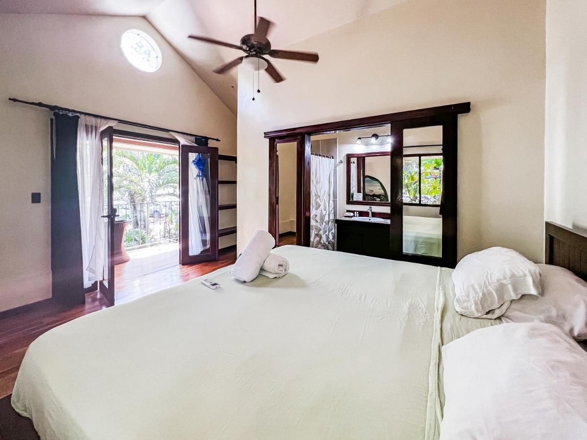 Hona Beach Hotel Dominical Exterior photo