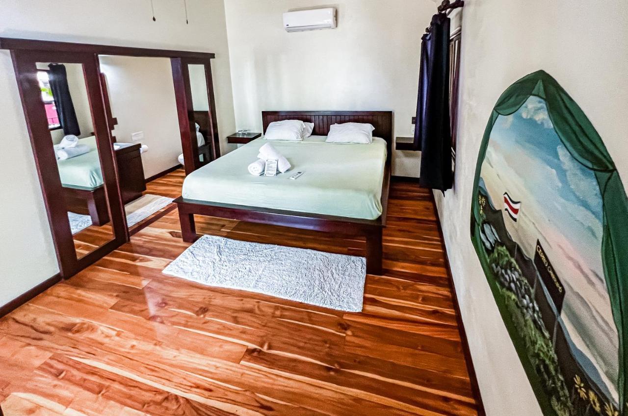 Hona Beach Hotel Dominical Exterior photo