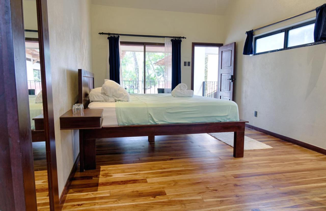 Hona Beach Hotel Dominical Exterior photo